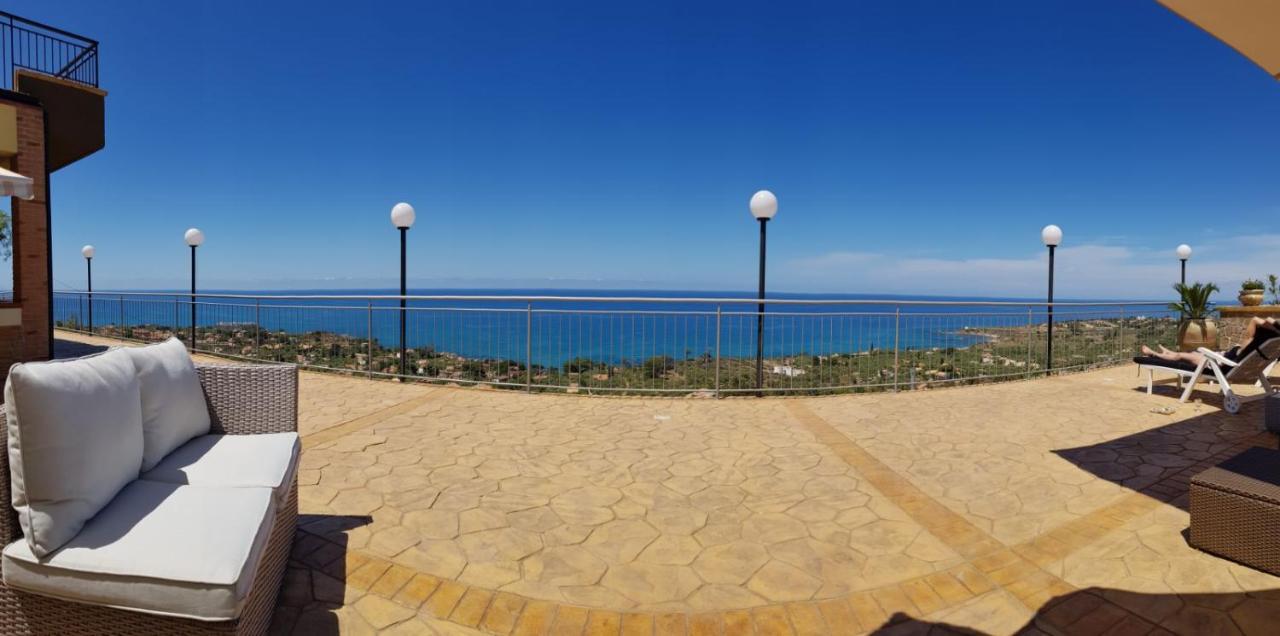 Villa Le Terrazze Cefalù Exteriör bild